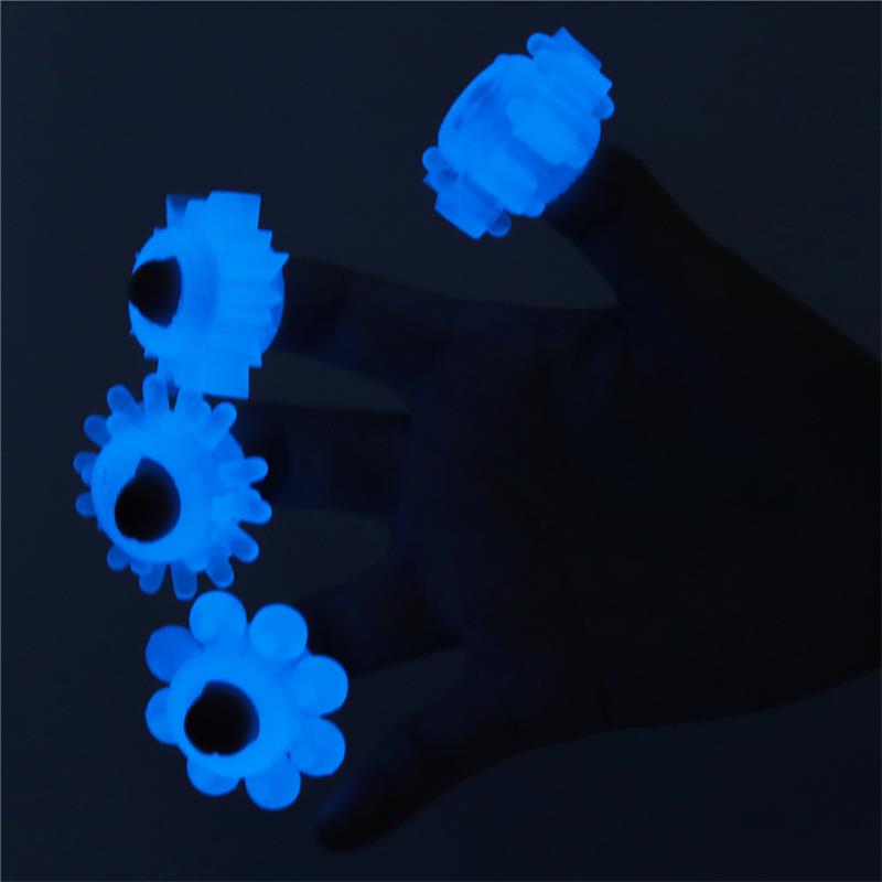 Lumino Play Set 4 Penis Ring Blue Light