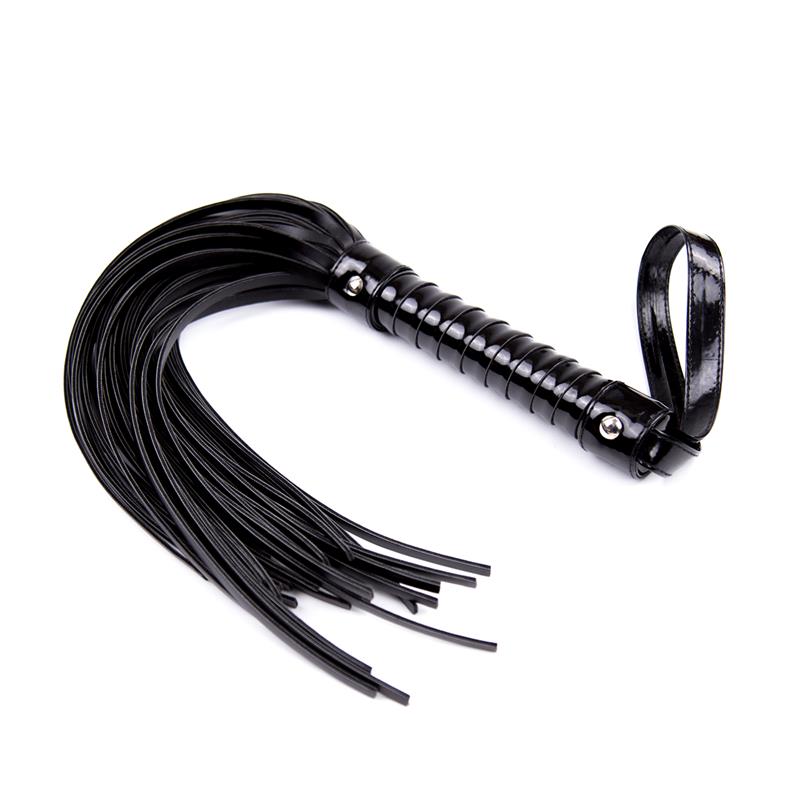 Shinny Handle Flogger 44 cm Black